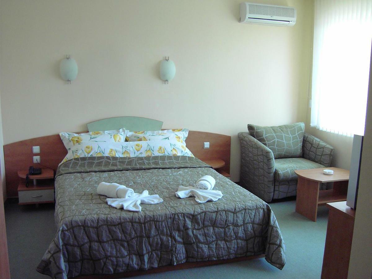 Fresh Family Hotel Ravda Exteriör bild
